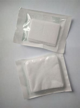 Cotton Absorbent Gauze Pad for Dressing Wounds - China X-ray Detectable Gauze Swab, Green Gauze Swab